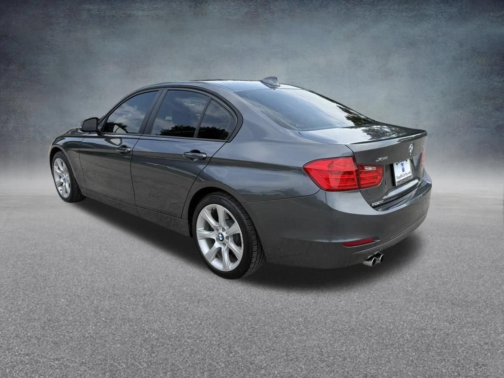Used 2015 BMW 328i xDrive Sedan AWD/4WD image 4
