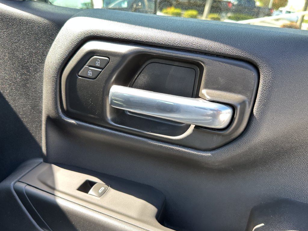 Used 2025 Chevrolet Silverado 1500 W/T RWD image 18