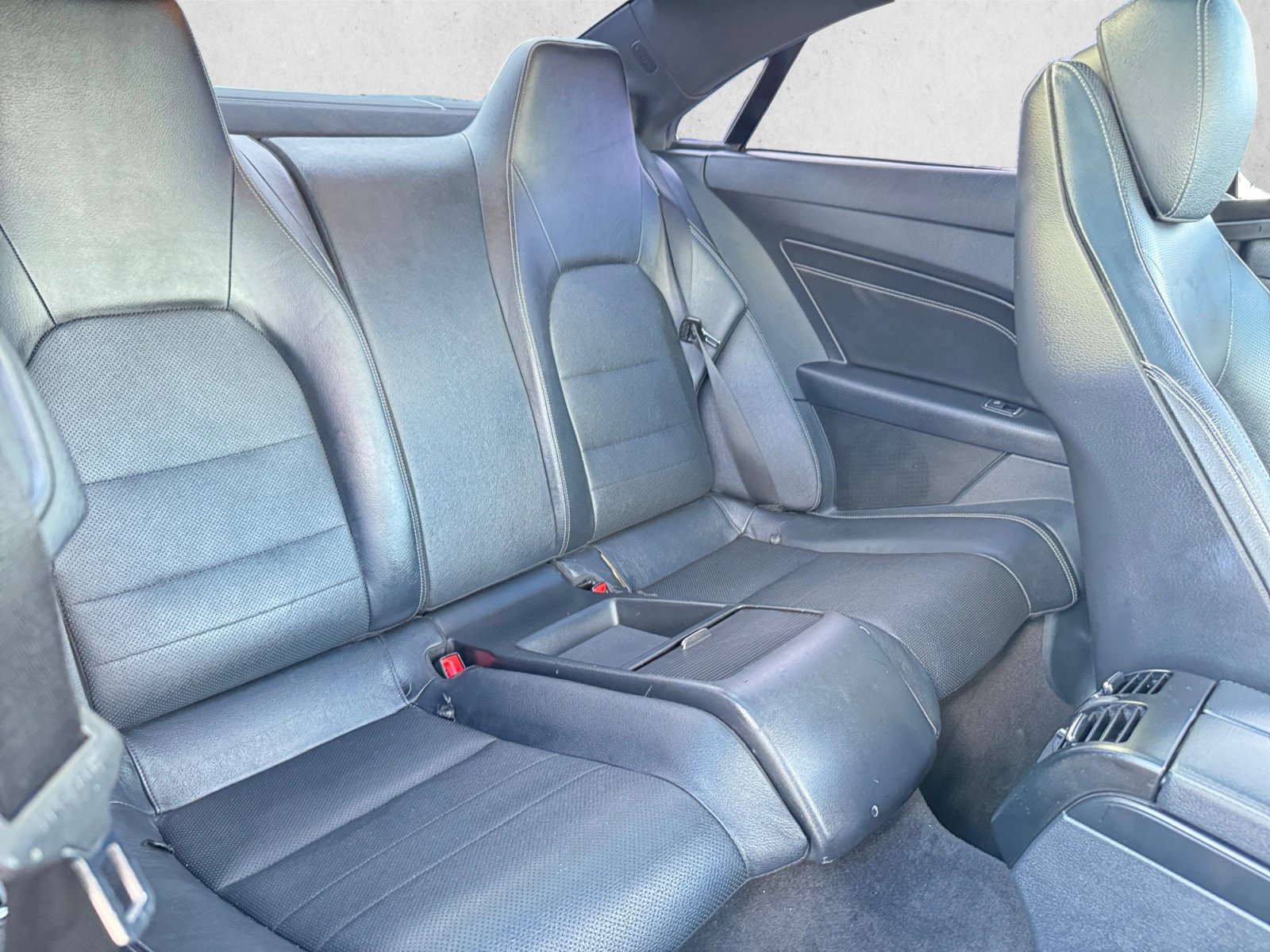 Used 2015 Mercedes-Benz E 400 Coupe image 25