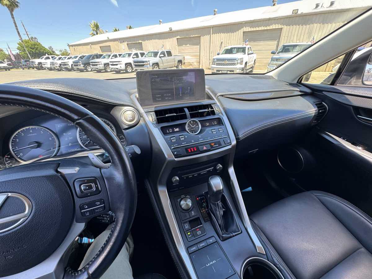 Used 2018 Lexus NX 300 FWD image 25