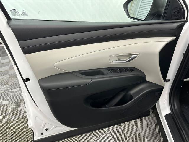 New 2026 Hyundai Tucson SEL FWD image 11