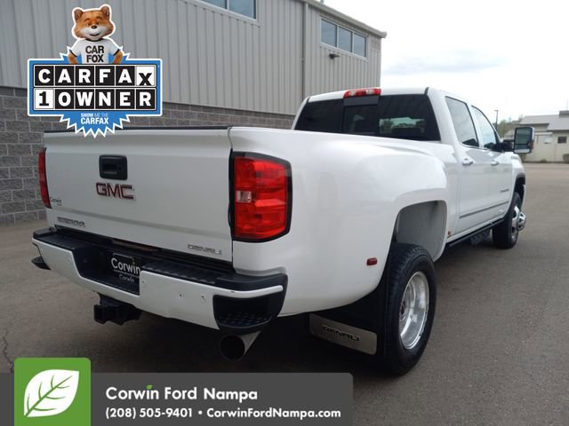 Used 2018 GMC Sierra 3500 Denali w/ Duramax Plus Package image 3