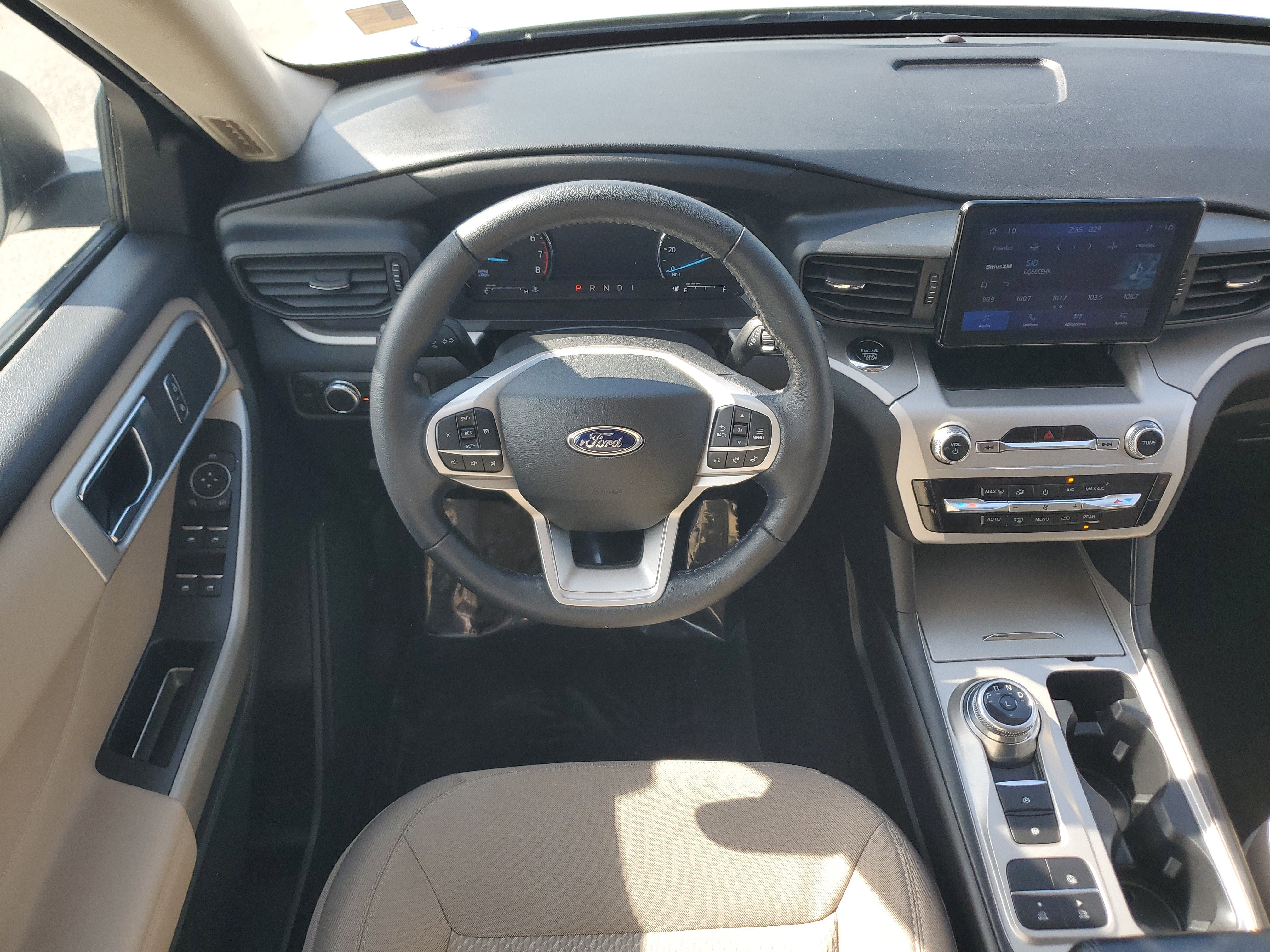 Used 2022 Ford Explorer XLT image 21