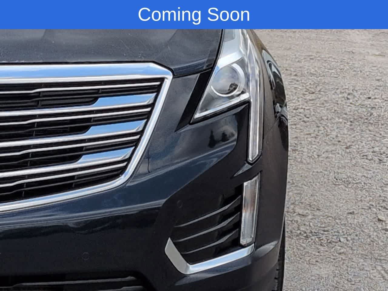 Used 2017 Cadillac XT5 Luxury w/ LPO, Wheel Lock Package FWD image 10