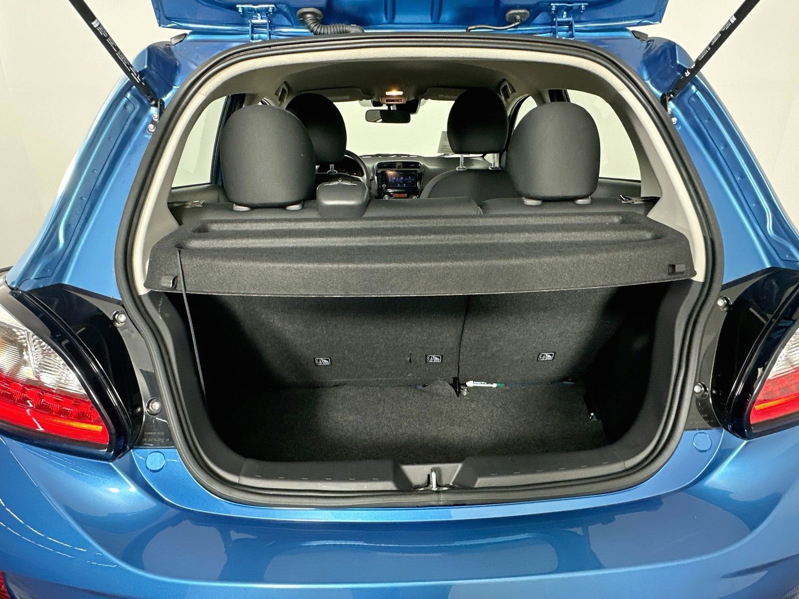 Used 2024 Mitsubishi Mirage LE FWD image 23