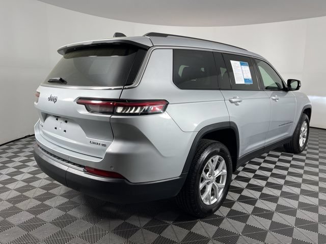 Used 2023 Jeep Grand Cherokee L Limited AWD/4WD image 11