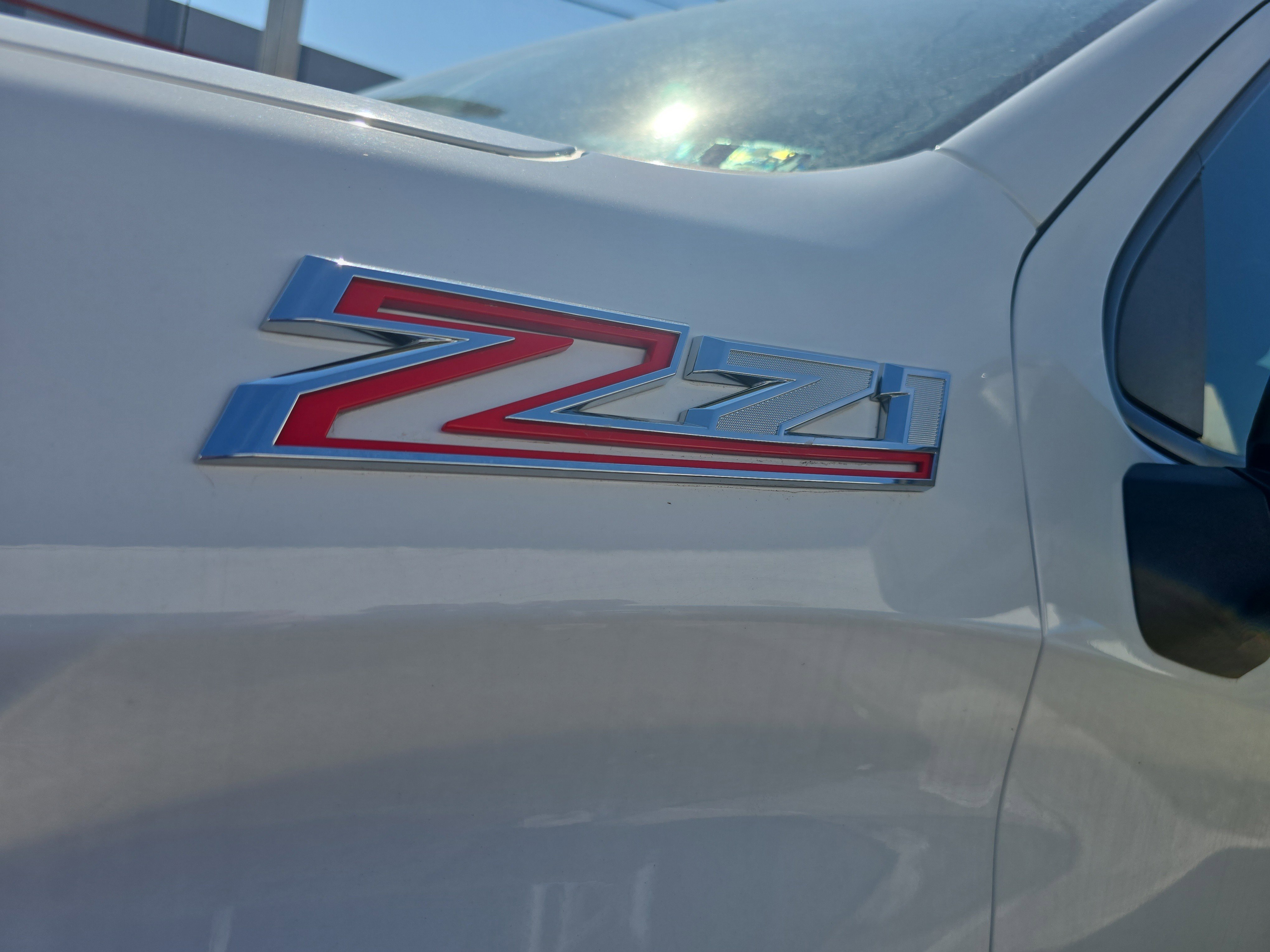 Used 2022 Chevrolet Silverado 1500 RST image 12