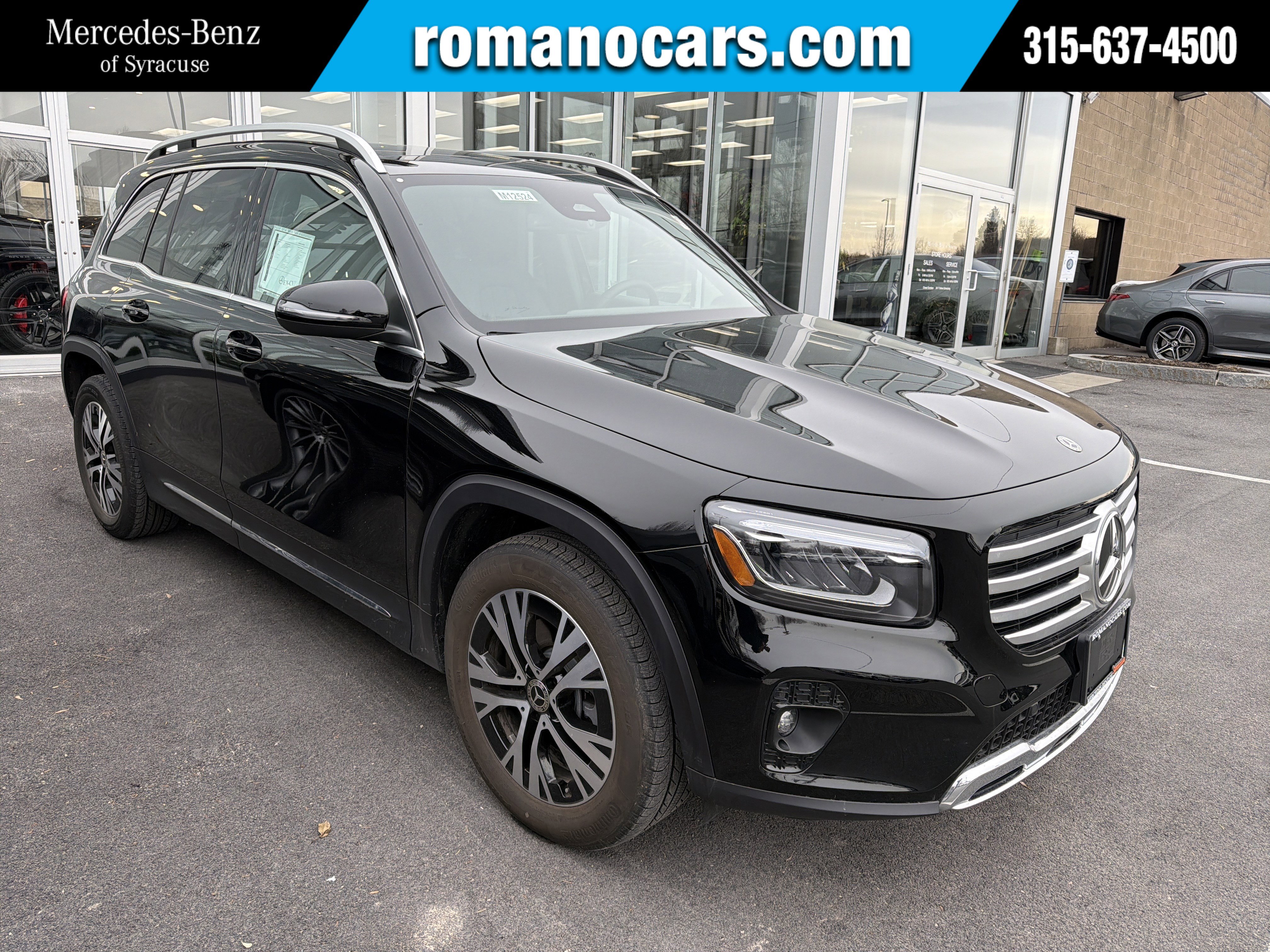 Used 2026 Mercedes-Benz GLB 250 4MATIC image 1