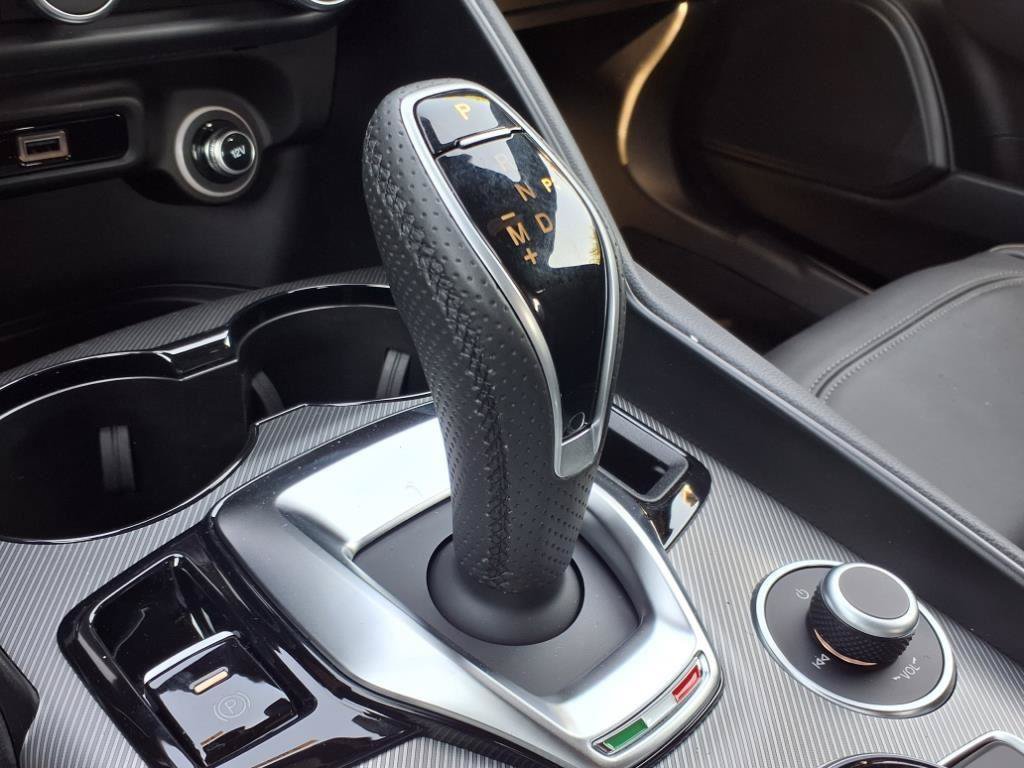 New 2025 Alfa Romeo Giulia w/ Driving Assist Package RWD image 14