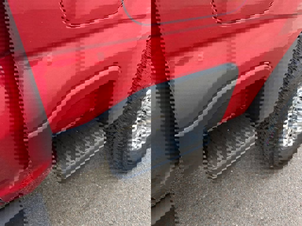 Used 2024 Ford F350 Lariat image 15