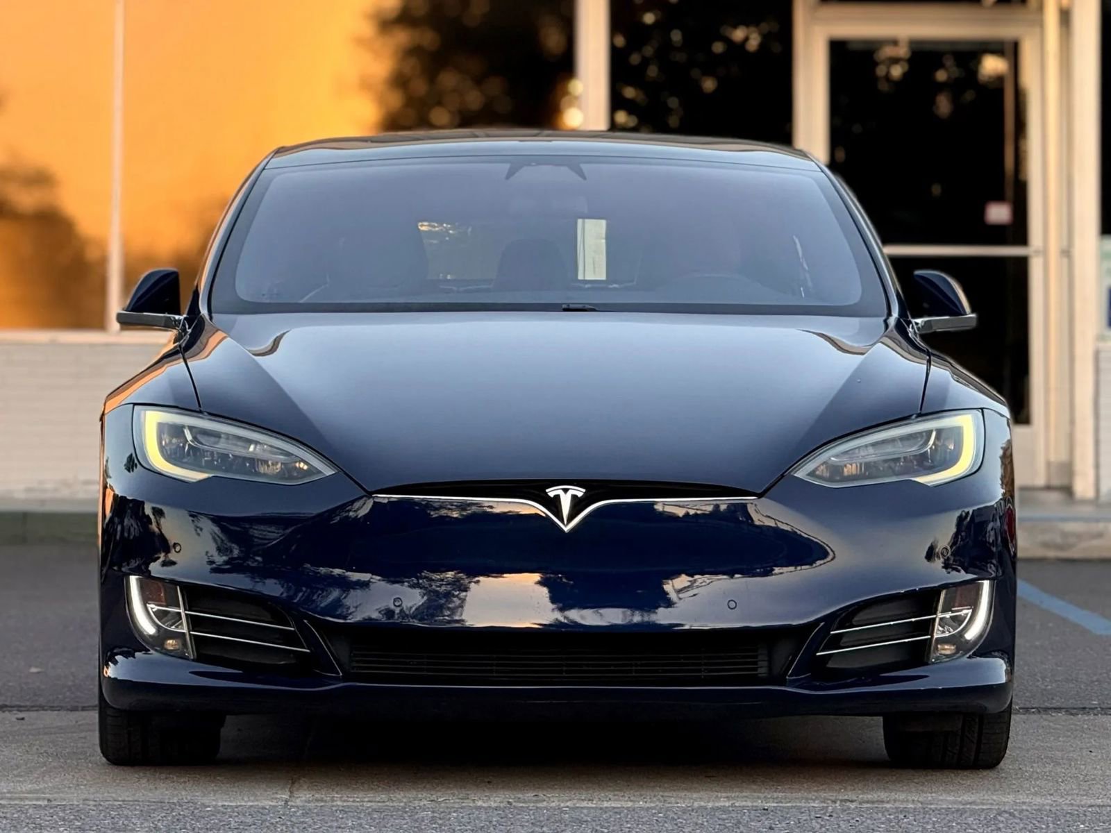 Used 2018 Tesla Model S 75D AWD/4WD image 3
