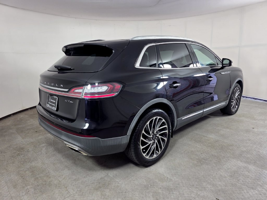 Used 2019 Lincoln Nautilus Reserve AWD/4WD image 4