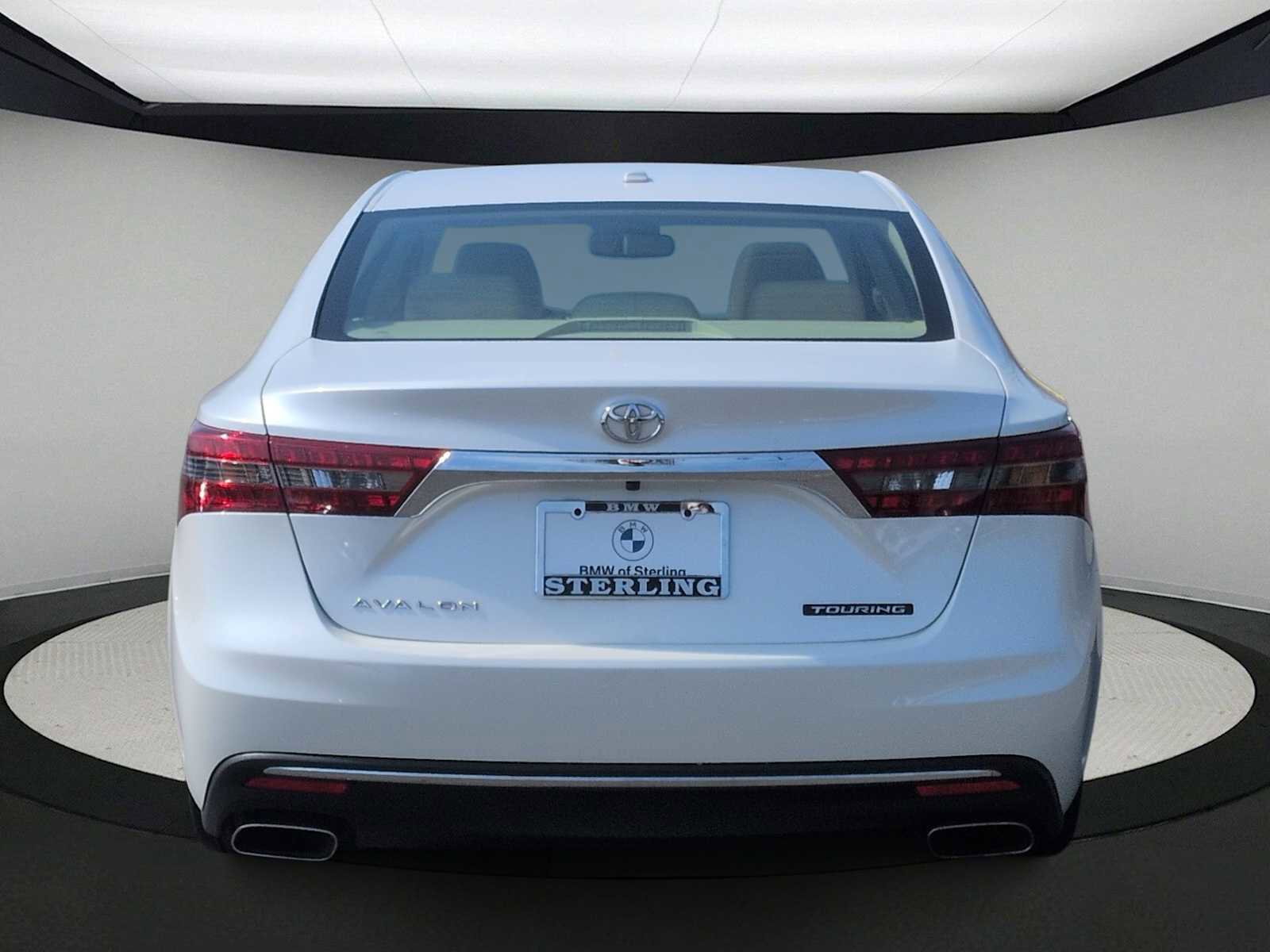 Used 2016 Toyota Avalon Touring image 7