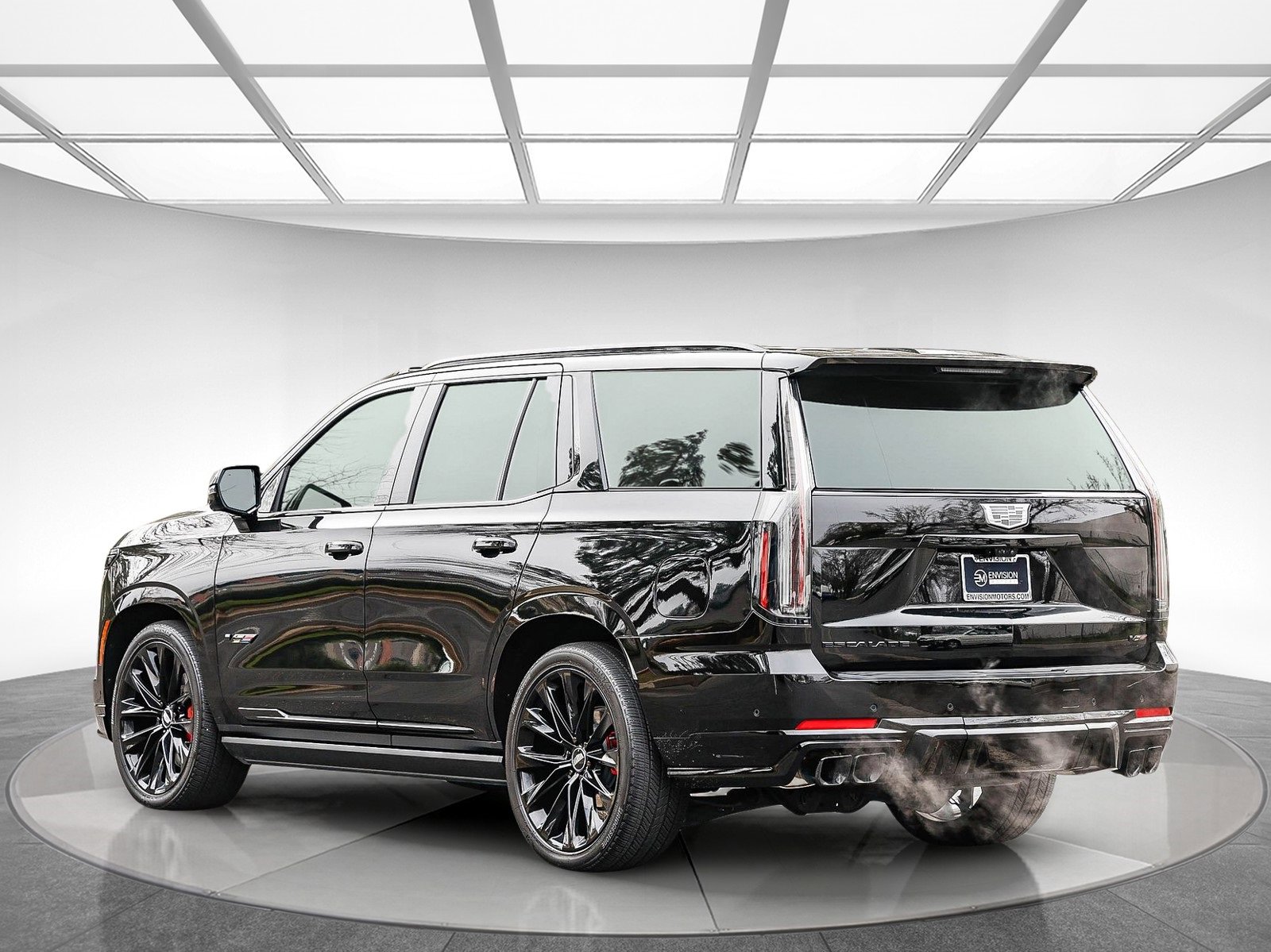 Used 2025 Cadillac Escalade V w/ LPO, ONYX Package image 2