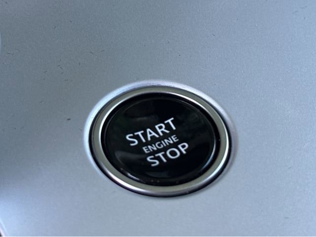 Used 2024 Land Rover Range Rover SE image 27