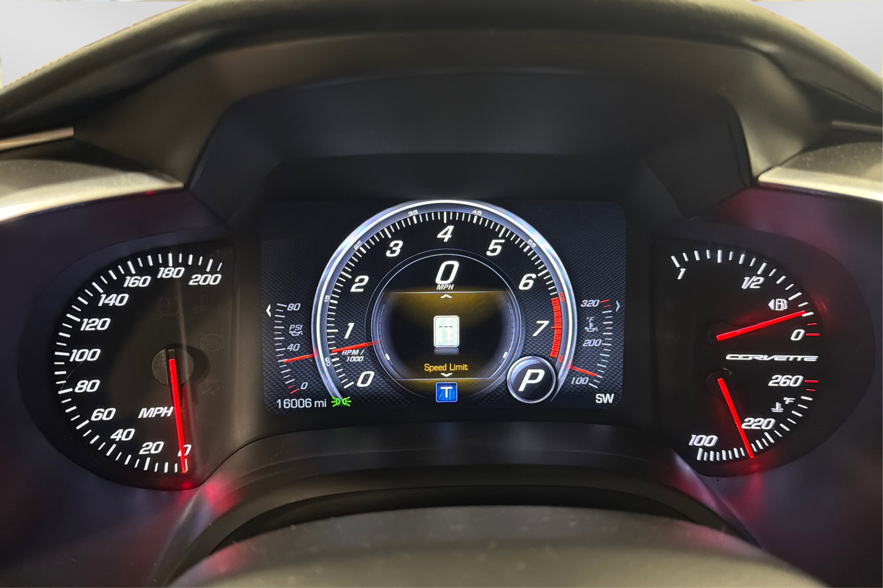 Used 2016 Chevrolet Corvette Stingray Convertible Z51 2LT w/ 2LT Preferred Equipment Group RWD image 28