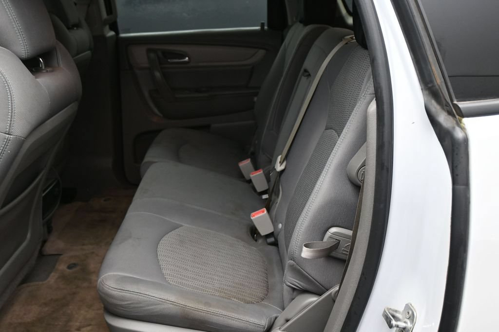 Used 2017 Chevrolet Traverse LS FWD image 24