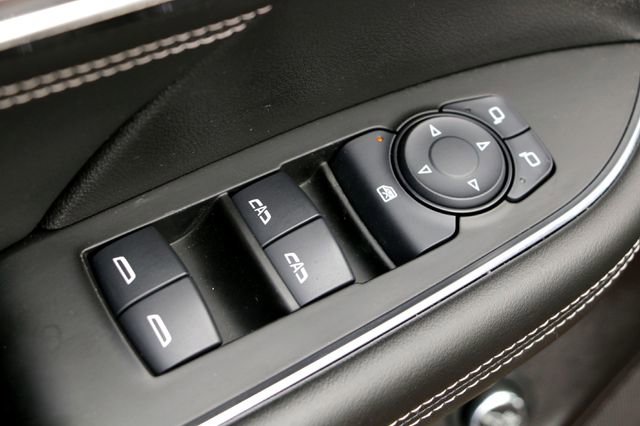 Used 2023 Buick Envision Preferred image 22