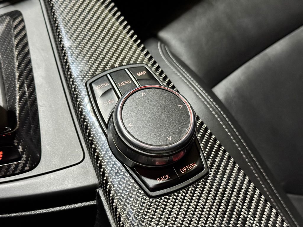 Used 2018 BMW M4 Coupe w/ Competition Package image 16