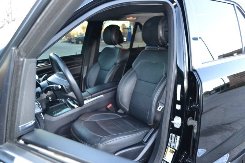 Used 2015 Mercedes-Benz ML 400 4MATIC w/ Accessory Chrome Package image 28