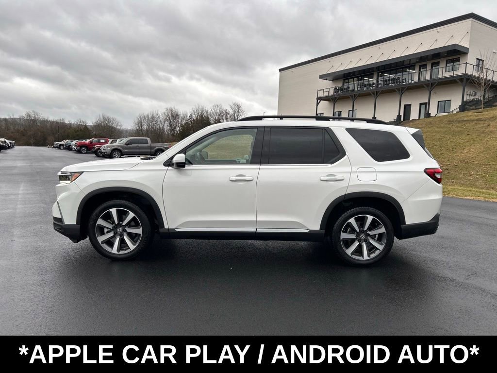 Used 2024 Honda Pilot Touring image 5