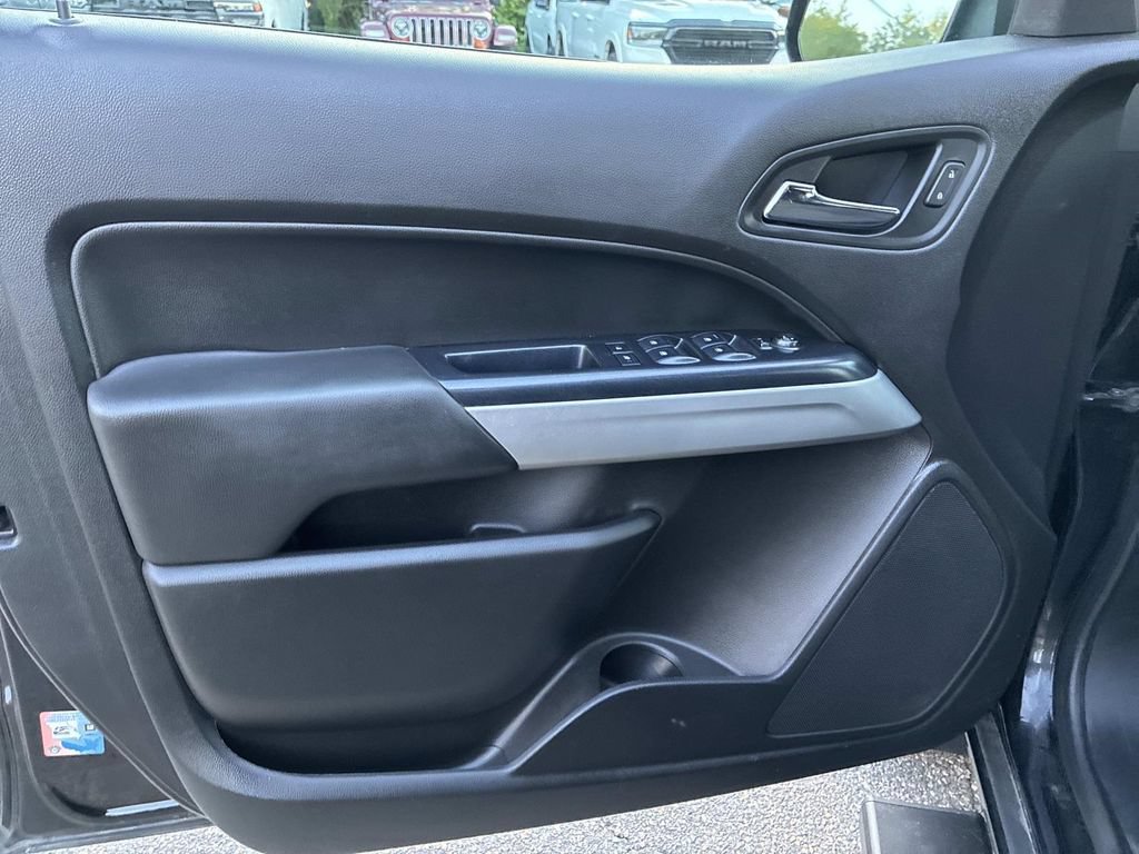 Used 2017 Chevrolet Colorado LT w/ LT Convenience Package AWD/4WD image 20
