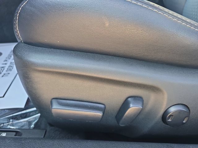 Used 2013 Toyota Camry SE FWD image 27