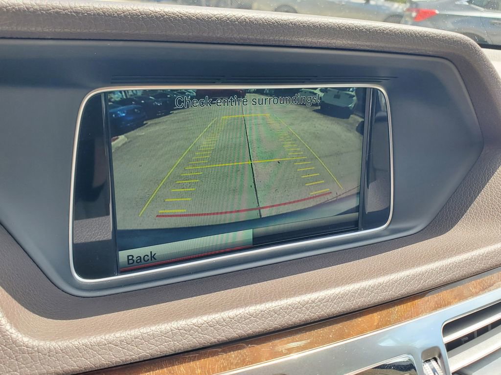 Used 2014 Mercedes-Benz E 350 4MATIC Sedan image 29