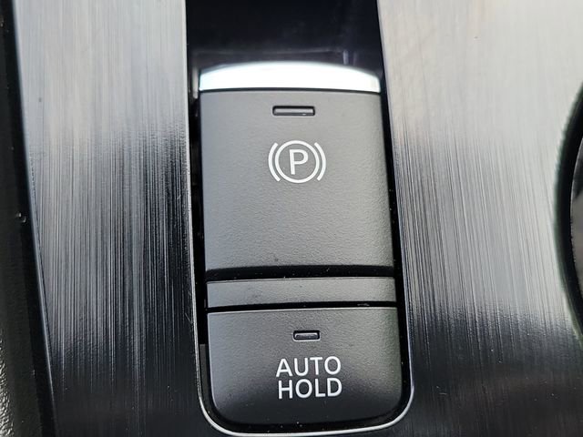 Used 2022 Nissan Rogue SV image 17