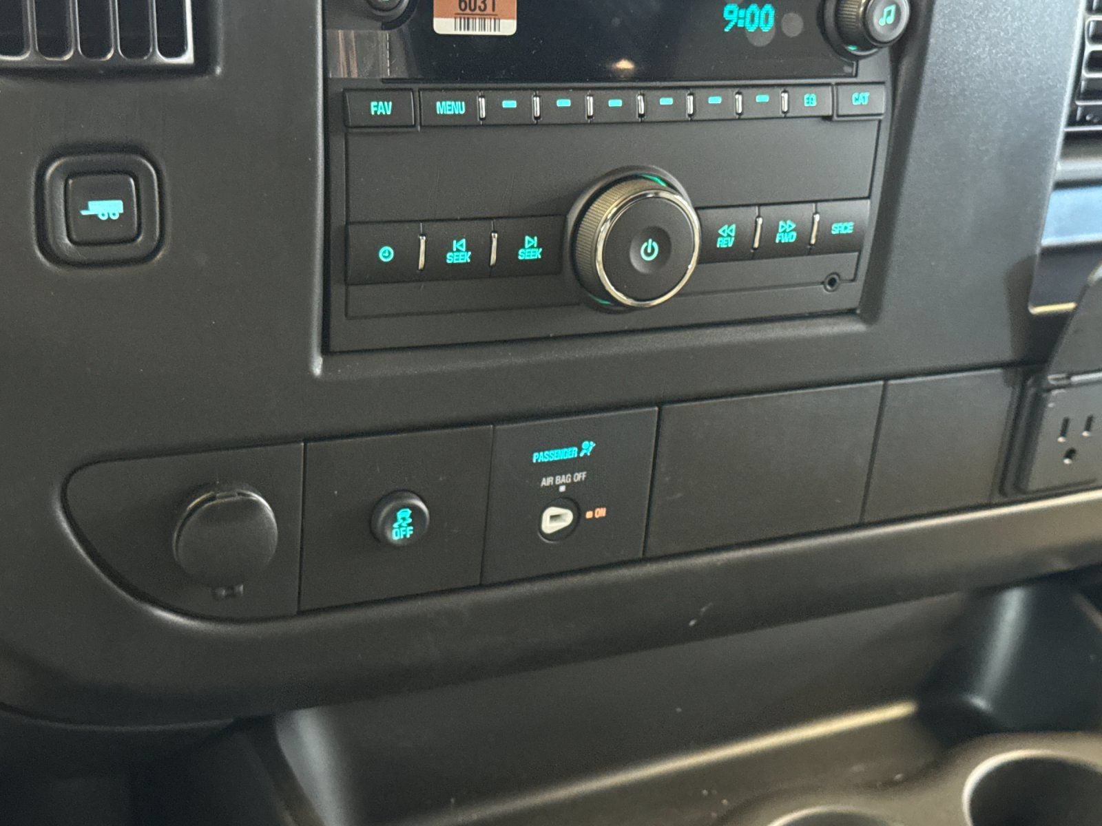 New 2026 Chevrolet Express 2500 w/ Driver Convenience Package RWD image 21