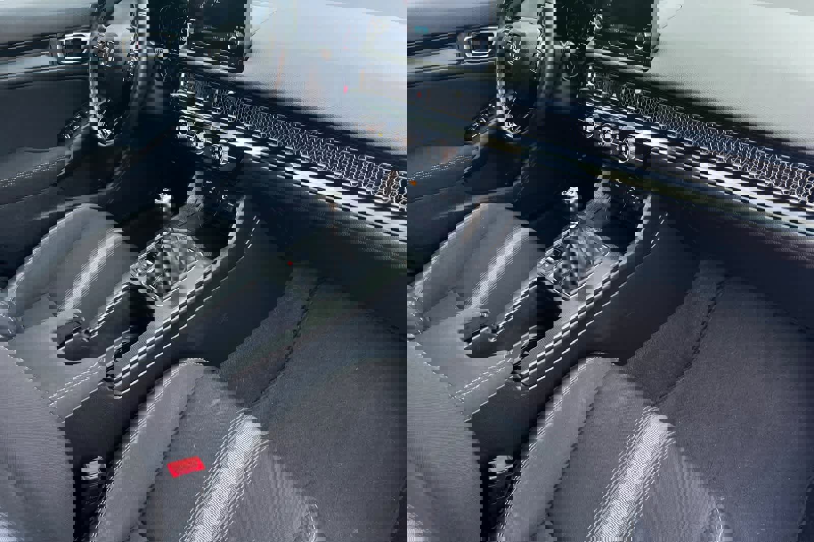 Used 2023 Honda Civic Sport image 16