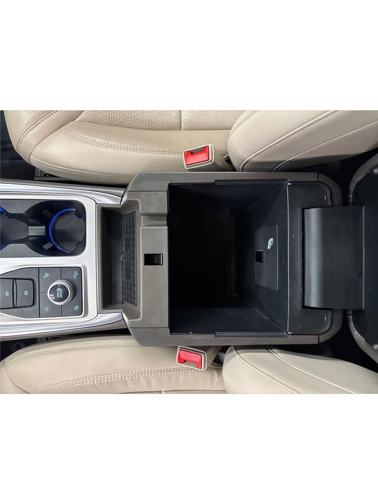 Used 2021 Ford Explorer Platinum w/ Equipment Group 601A image 25