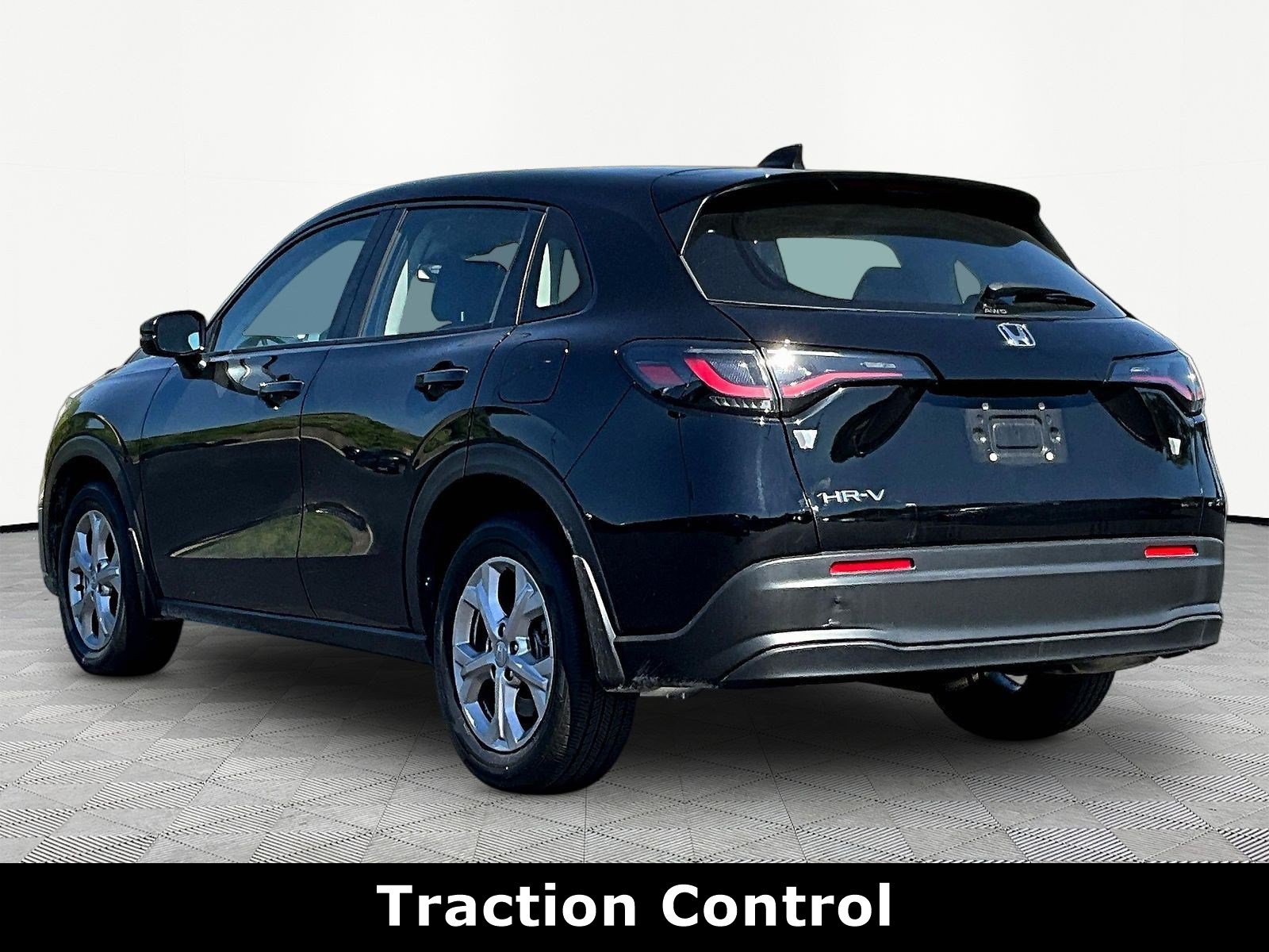 Used 2024 Honda HR-V LX image 4