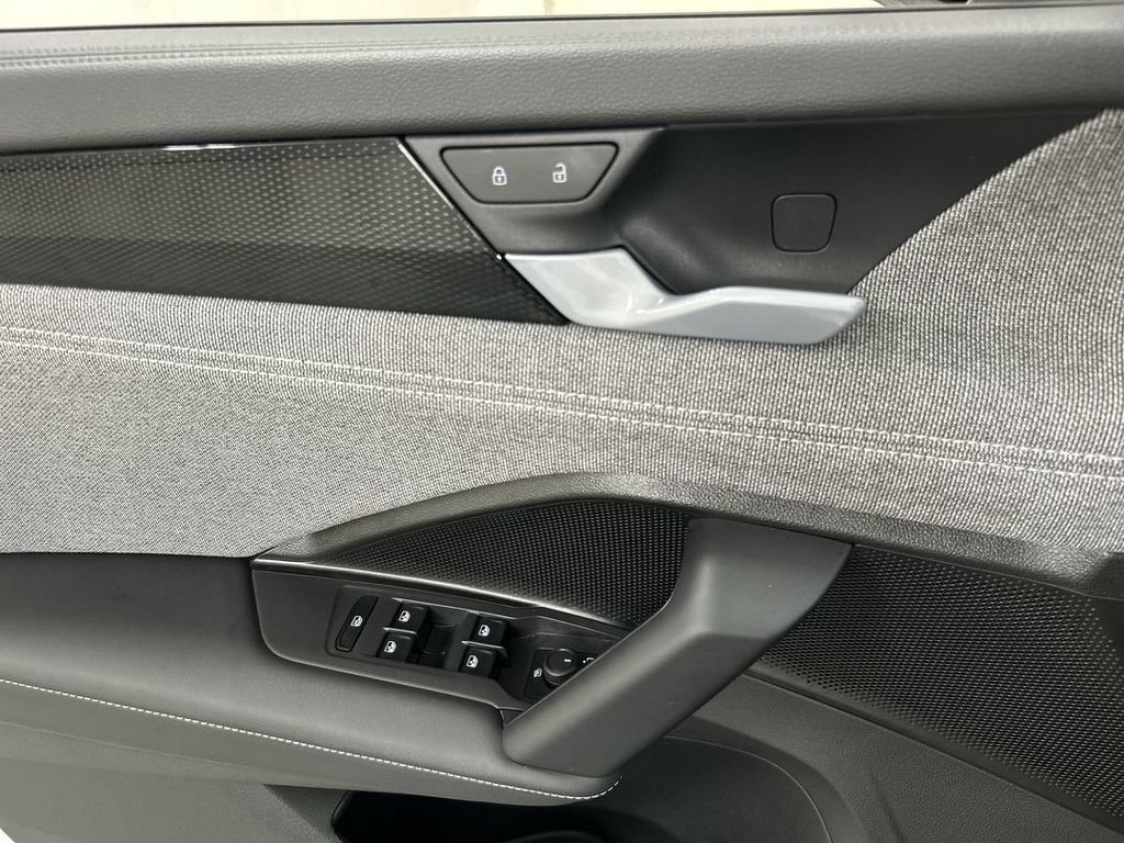 Certified 2026 Volkswagen Tiguan S AWD/4WD image 11