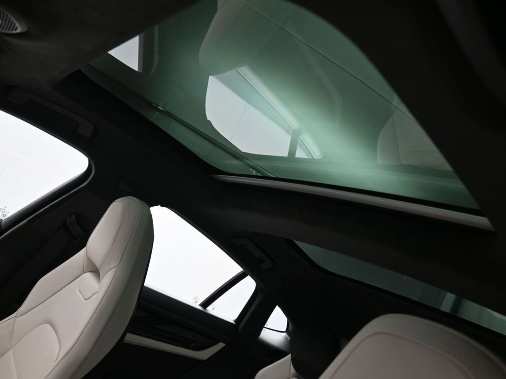 Certified 2026 Porsche Panamera GTS image 8