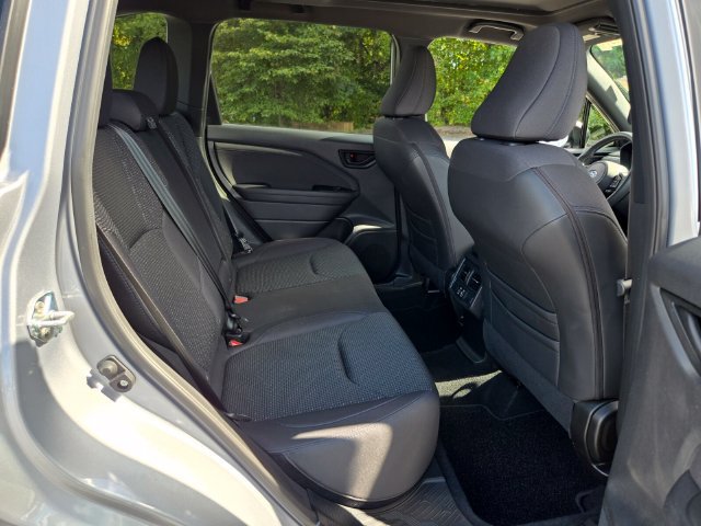 Used 2025 Subaru Forester Premium AWD/4WD image 21