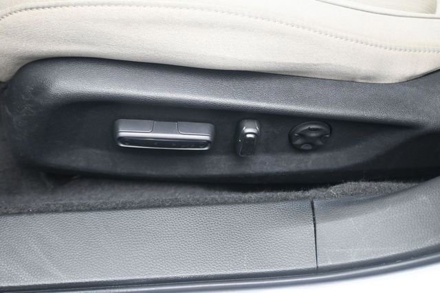 Used 2019 Honda Accord EX image 16