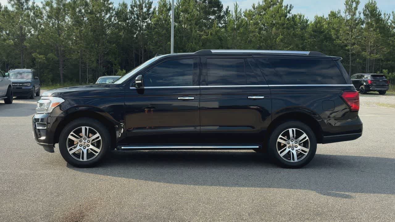 Used 2023 Ford Expedition Max Limited AWD/4WD image 5