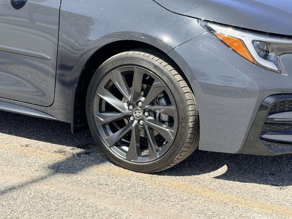 Used 2025 Toyota Corolla SE image 25