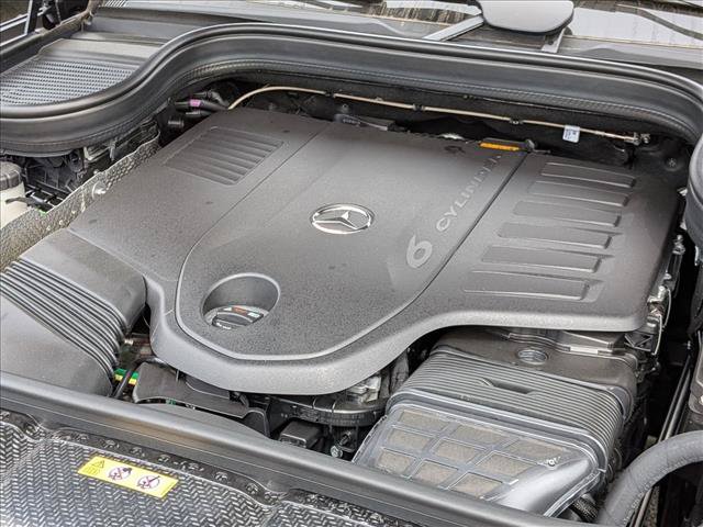 New 2026 Mercedes-Benz GLS 450 4MATIC image 17