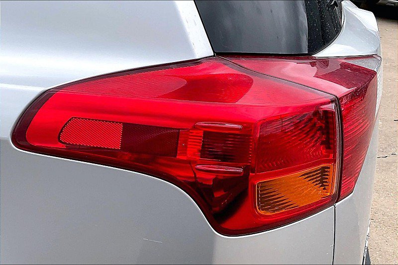 Used 2015 Toyota RAV4 Limited w/ Technology Package AWD/4WD image 23