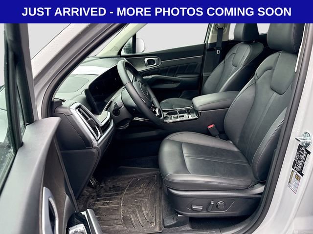 Used 2024 Kia Sorento SX image 16
