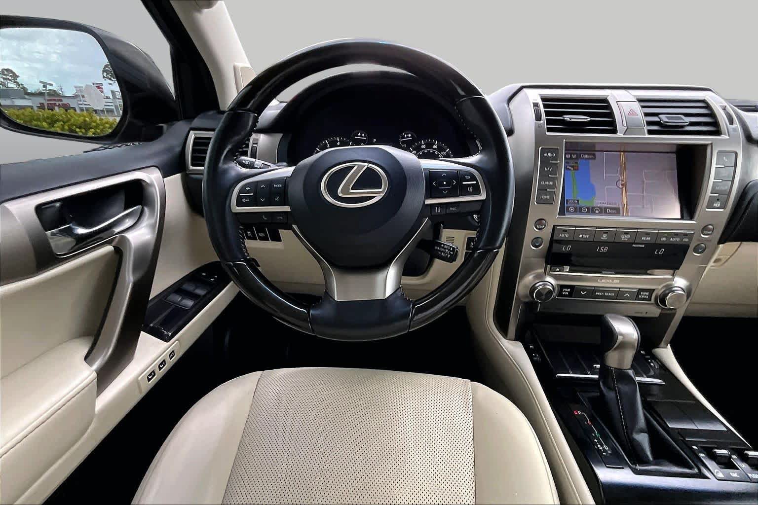 Used 2020 Lexus GX 460 Premium w/ Premium Package AWD/4WD image 6