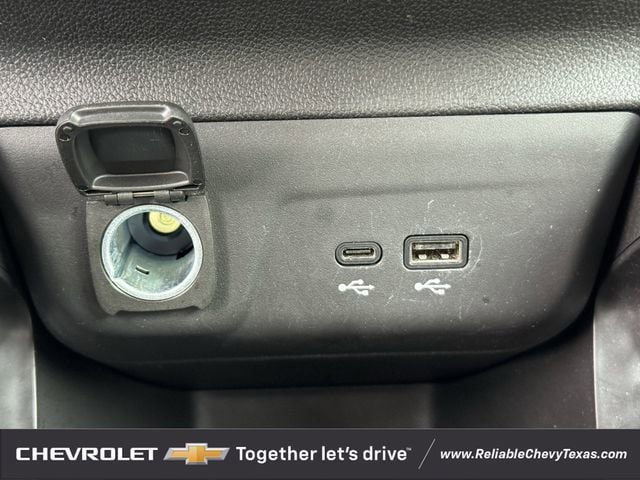 Used 2025 Chevrolet TrailBlazer LT AWD/4WD image 21