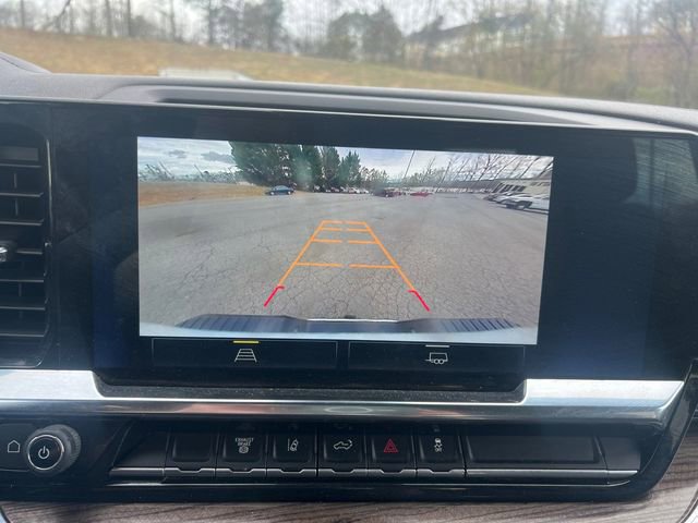 Used 2024 Chevrolet Silverado 2500 LT image 22