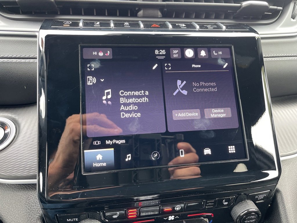 Used 2025 Jeep Grand Cherokee Laredo X w/ Luxury Tech Group I image 10