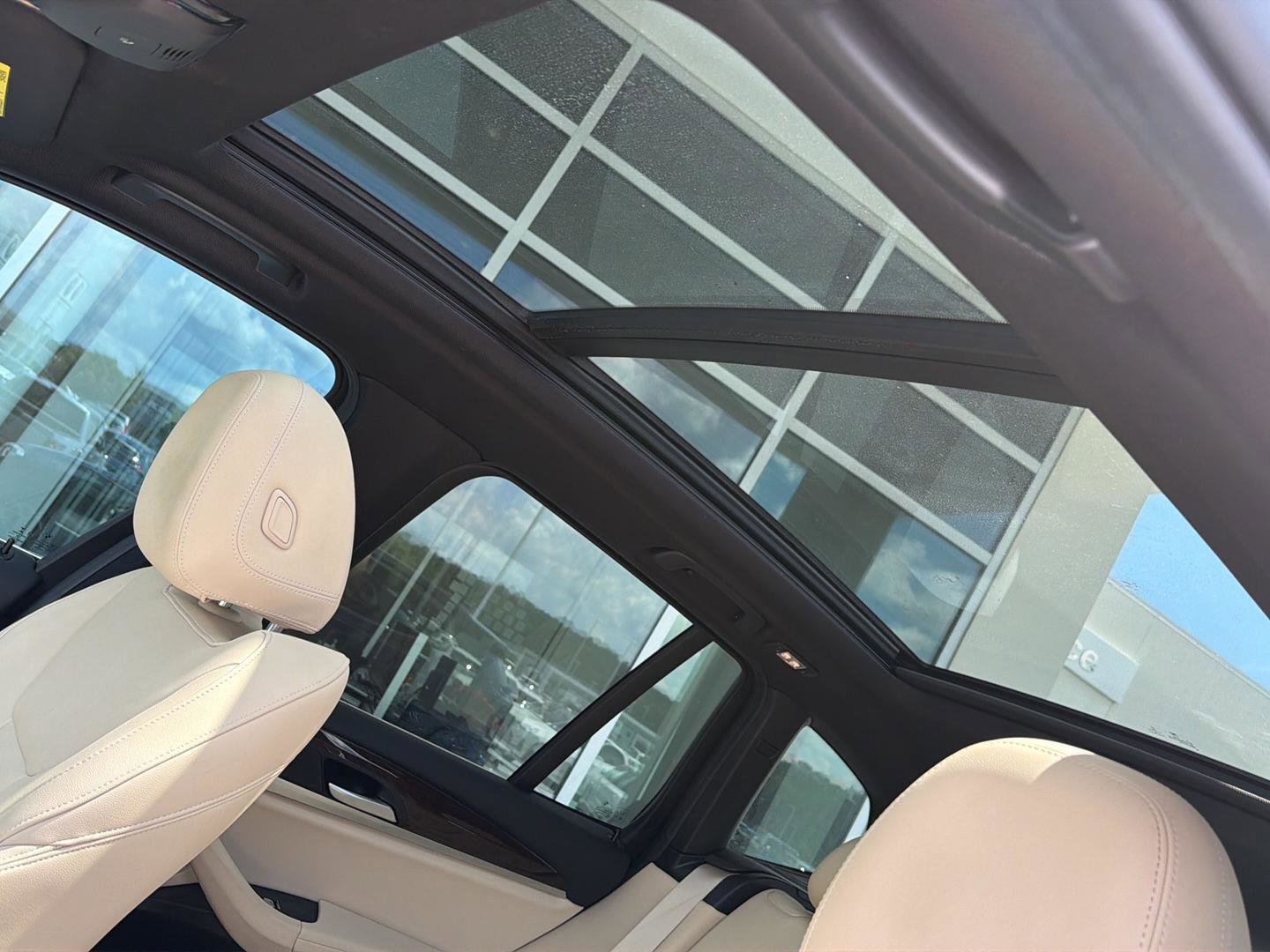 Used 2021 BMW X3 sDrive30i w/ Premium Package RWD image 32