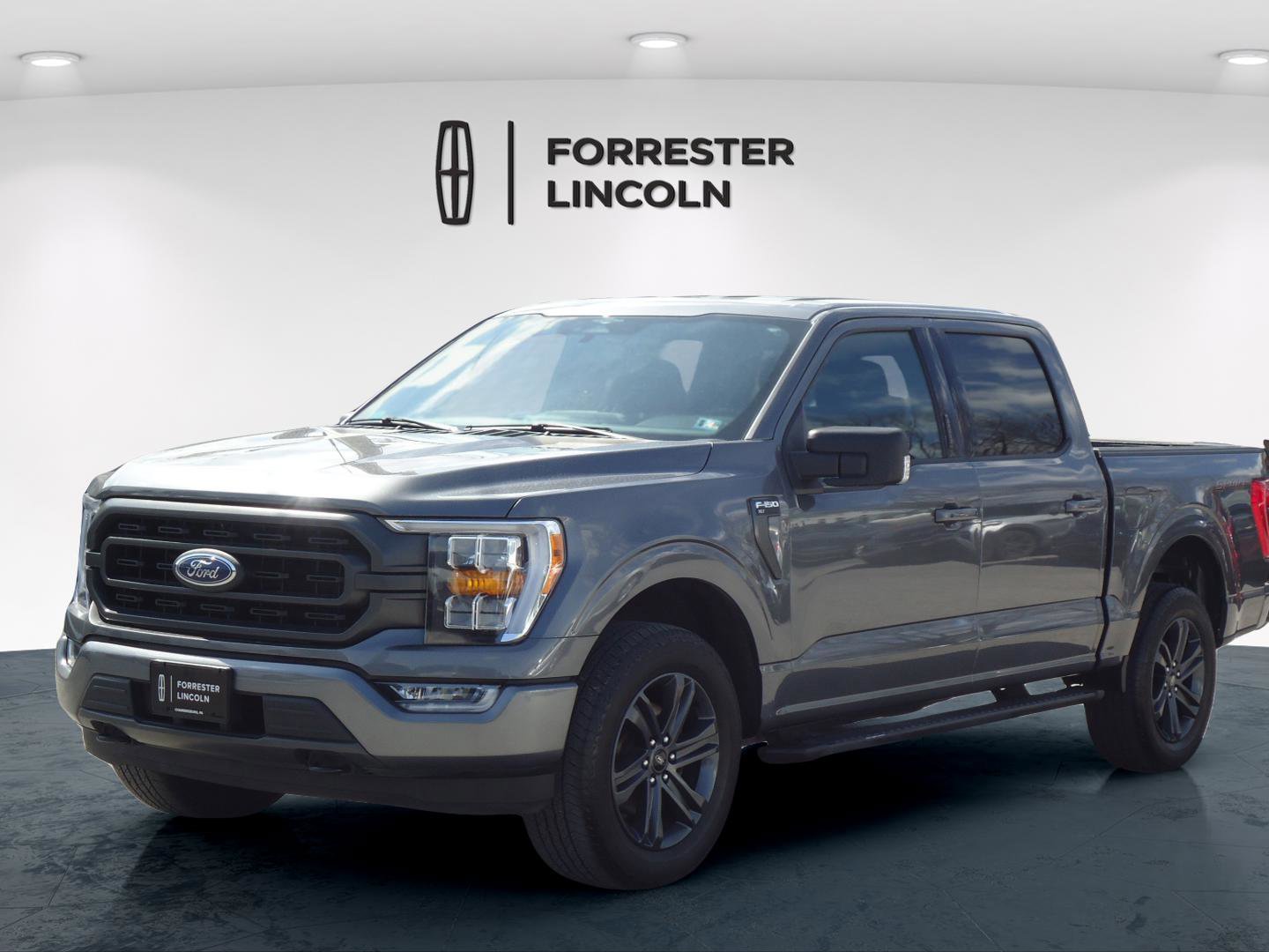 Used 2023 Ford F150 XLT w/ Equipment Group 302A High image 7