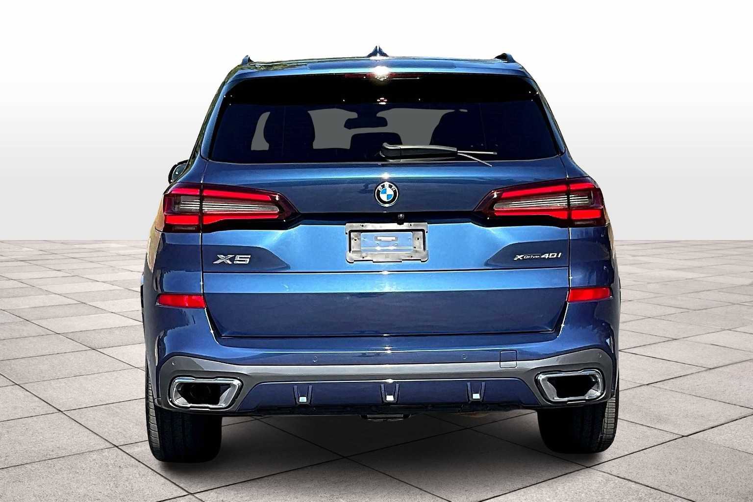 Used 2022 BMW X5 xDrive40i w/ M Sport Package image 7