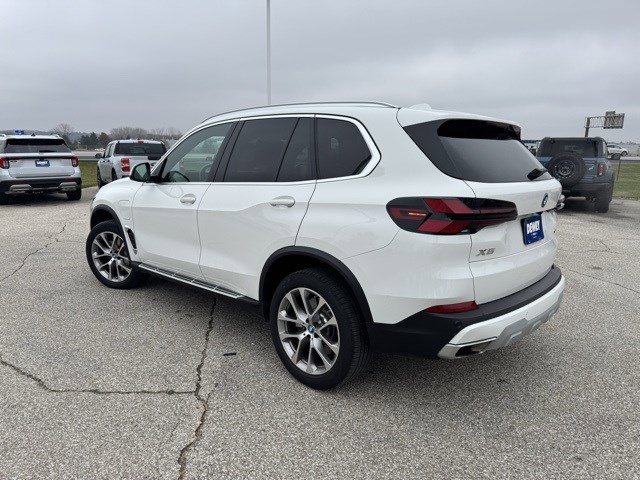 Used 2025 BMW X5 xDrive50e image 28